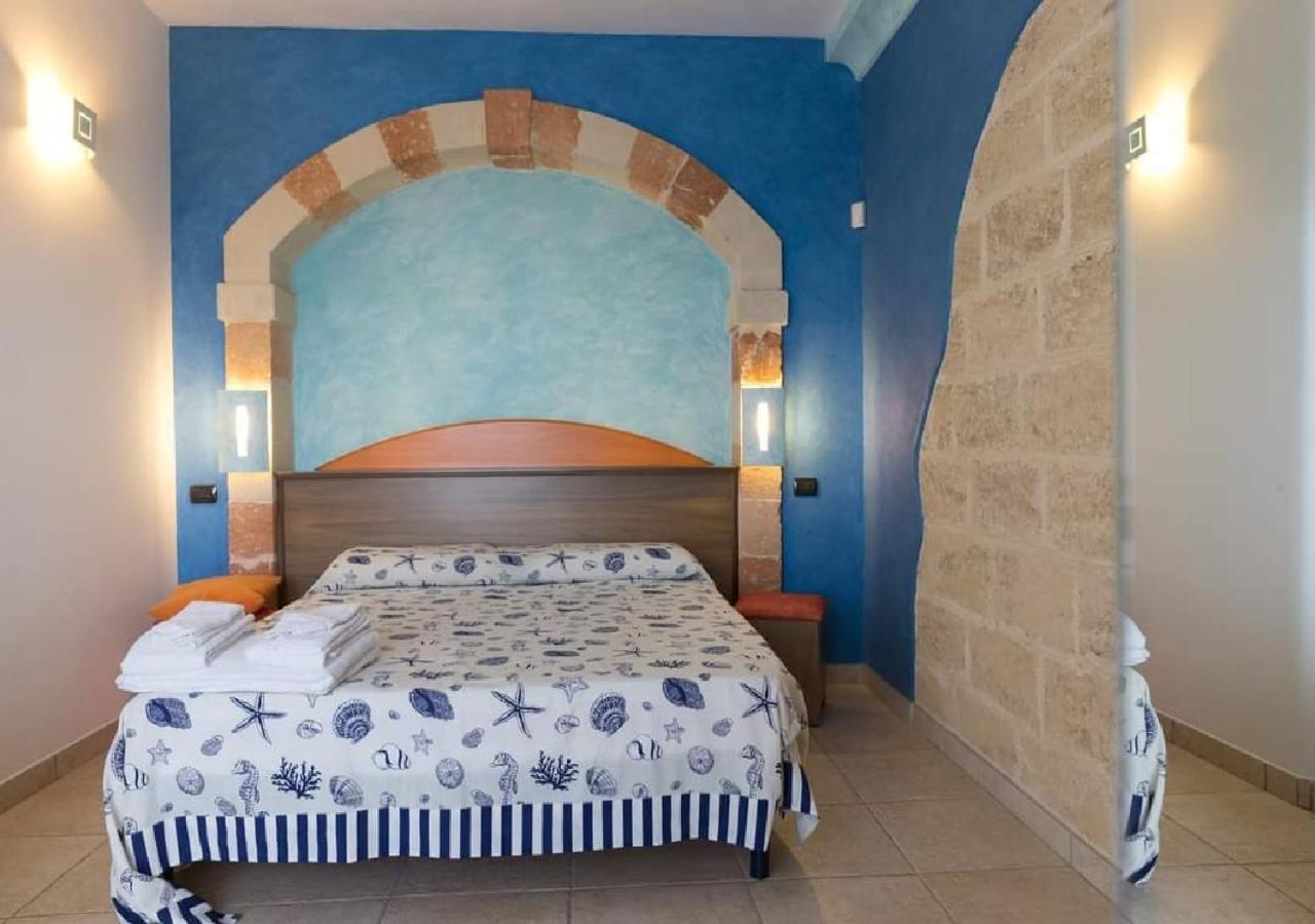 Villa Arneide Bed And Breakfast Torre Lapillo Exterior foto
