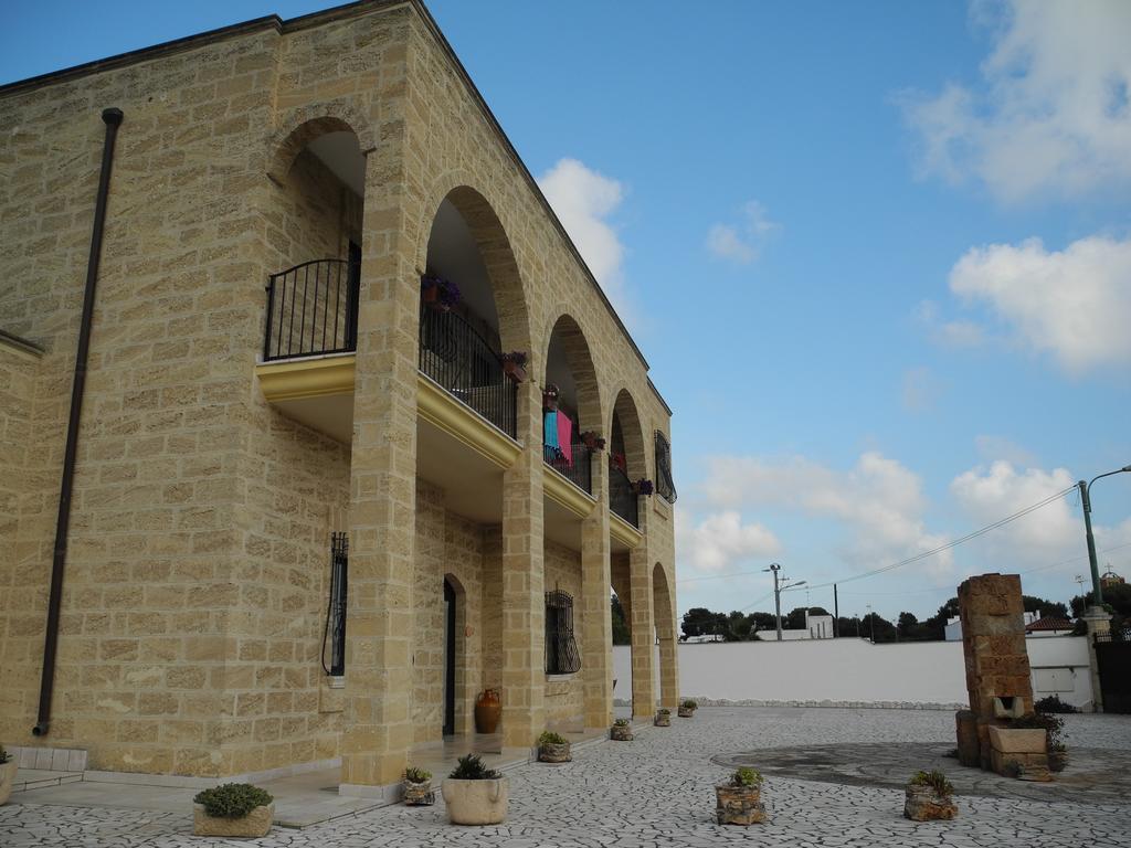 Villa Arneide Bed And Breakfast Torre Lapillo Exterior foto